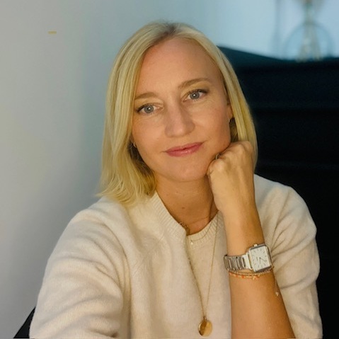 - Photo d’Amélie Vanhauwaert, accueillante et disponible pour l’accompagnement.